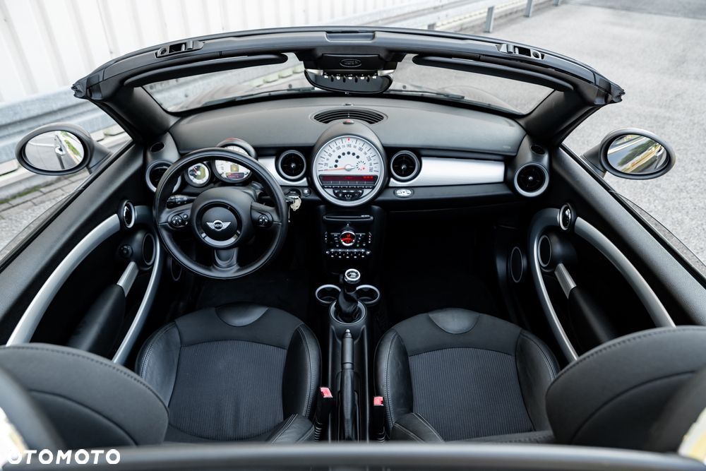 MINI Cooper Cabrio - 6