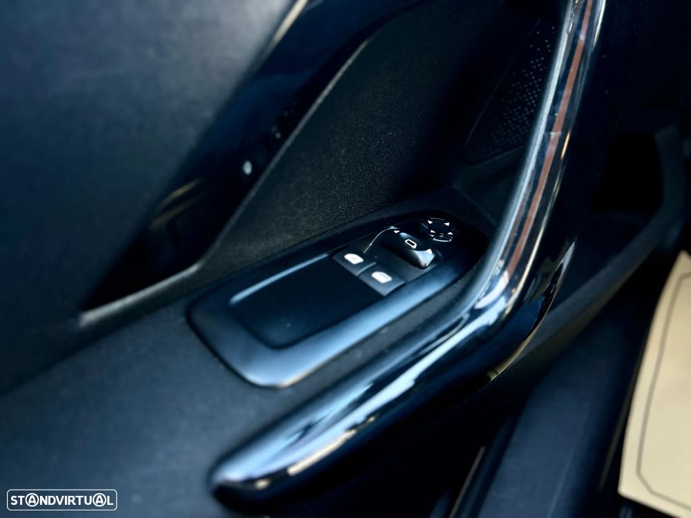 Peugeot 208 1.6 BlueHDi Style - 17