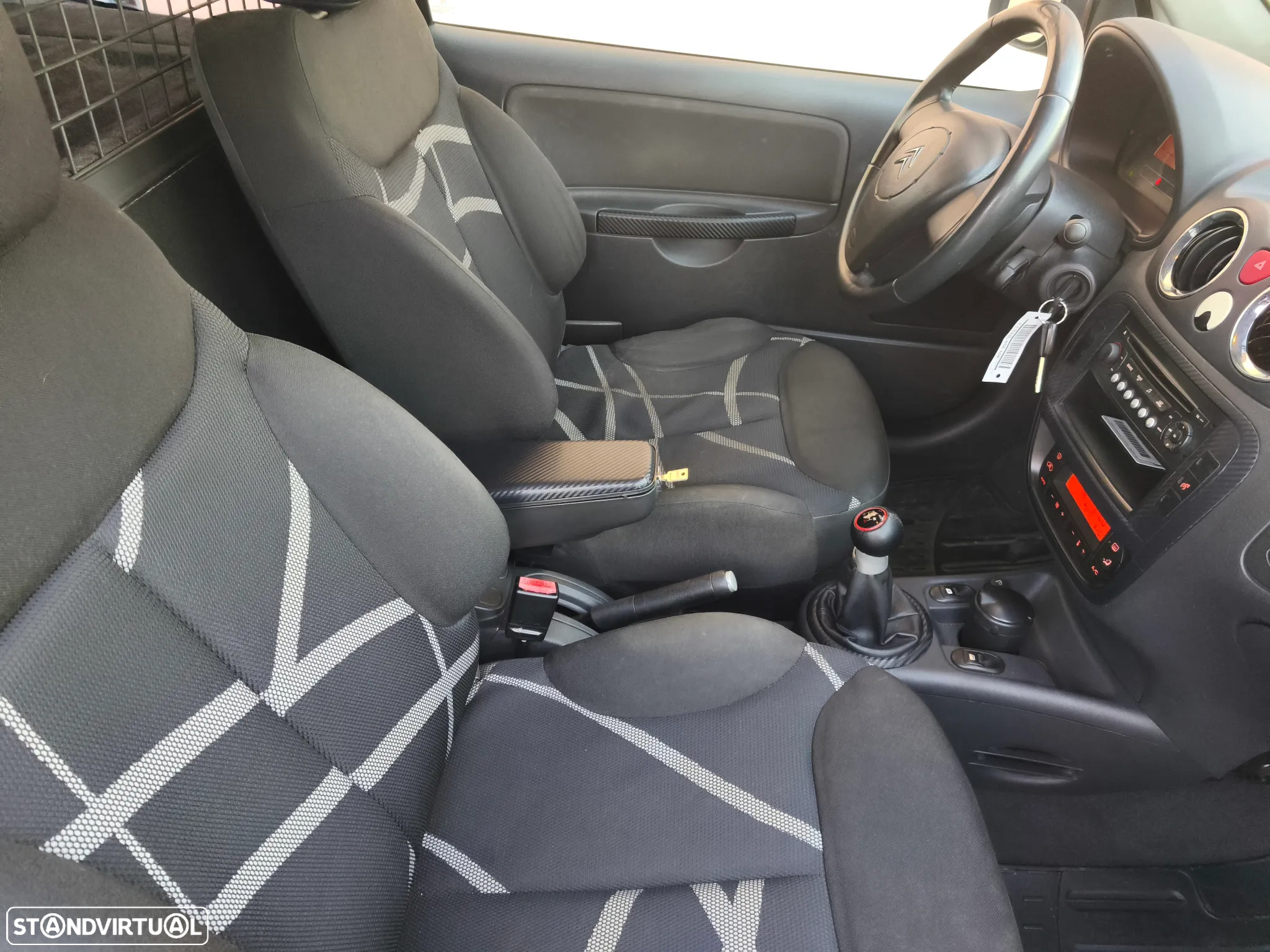 Citroën C2 1.4 HDi VTR - 12