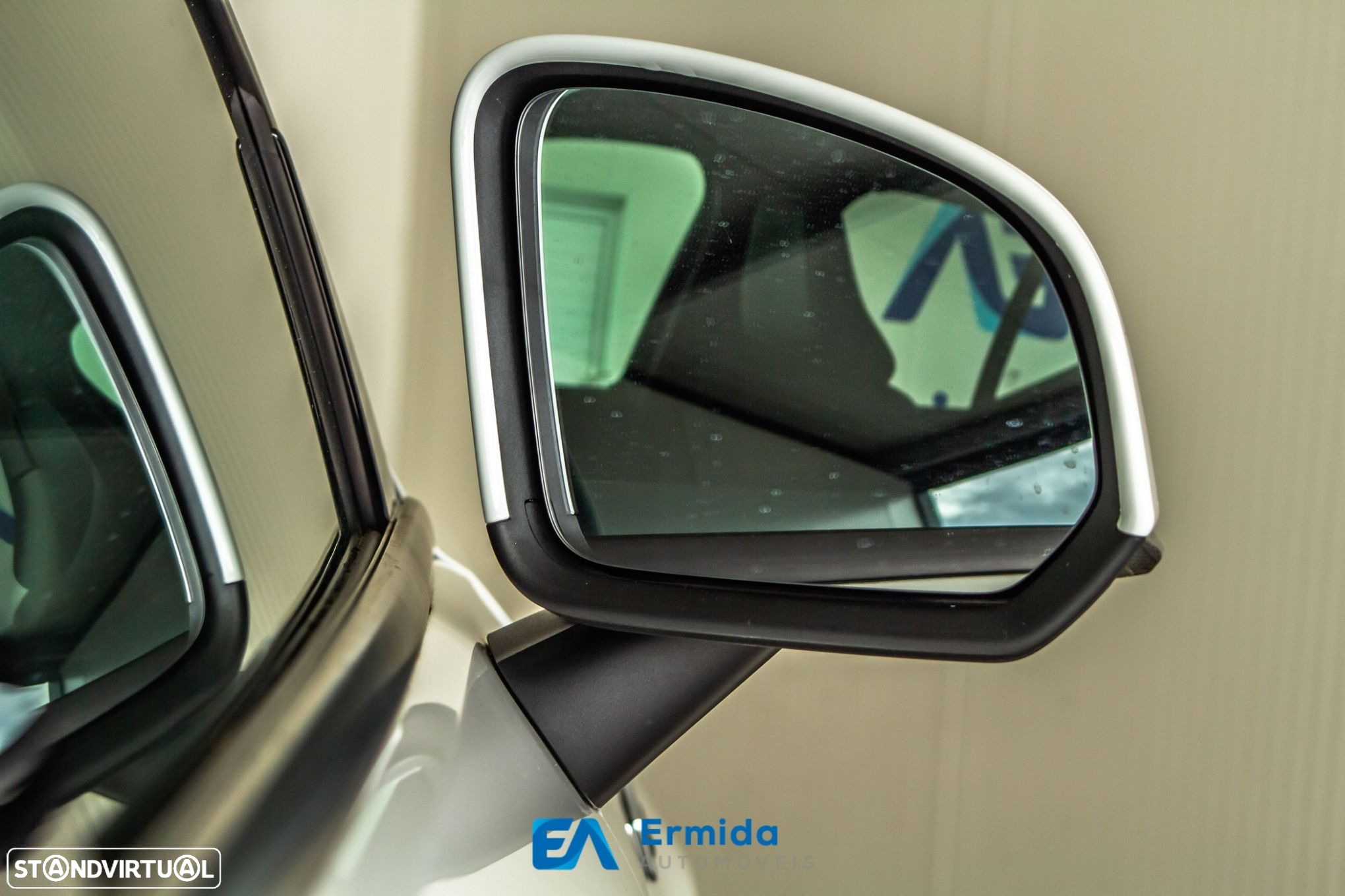 Volvo XC 40 2.0 D3 Geartronic - 25