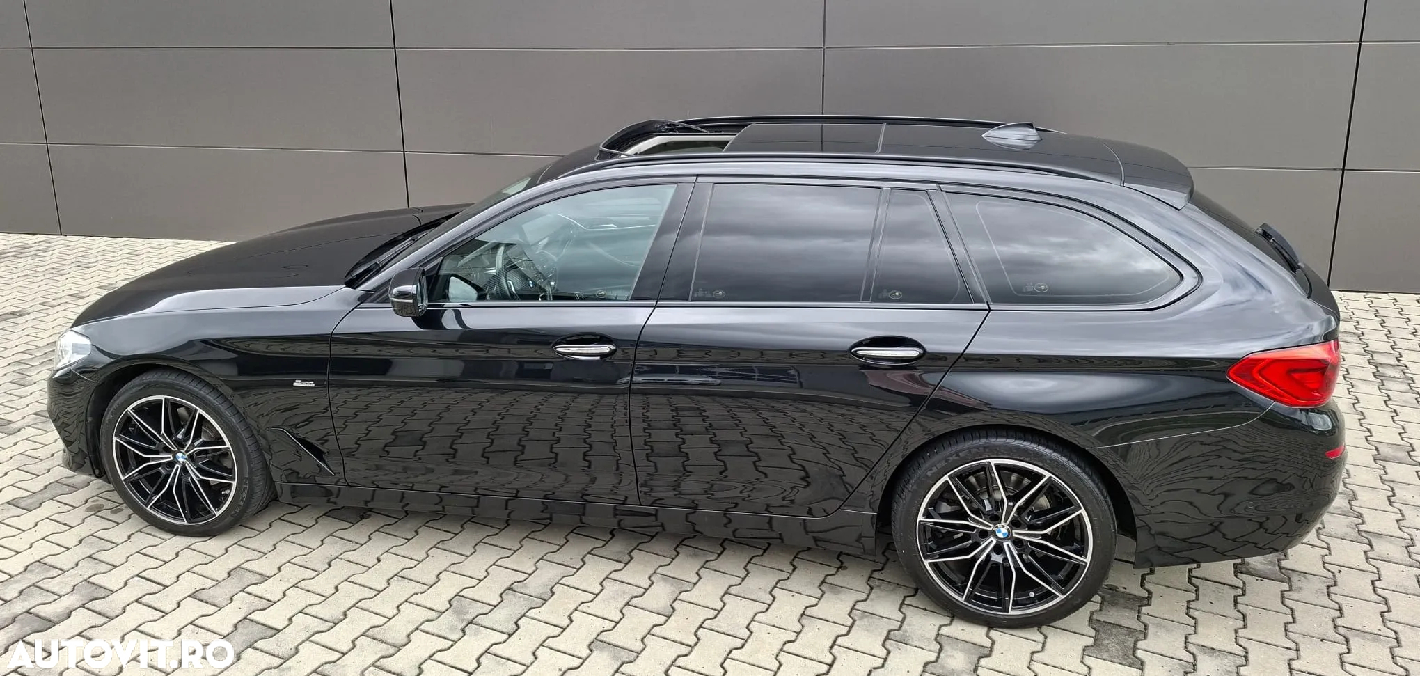 BMW Seria 5 520d xDrive Touring Aut. Sport Line - 6