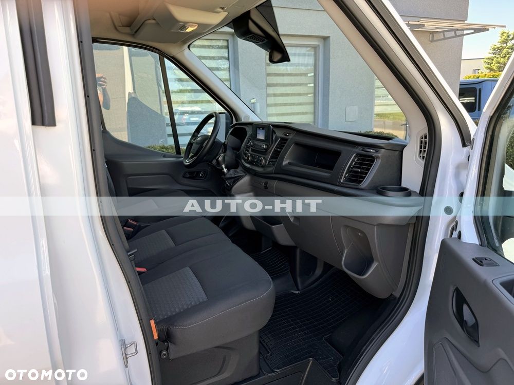 Ford Transit - 6