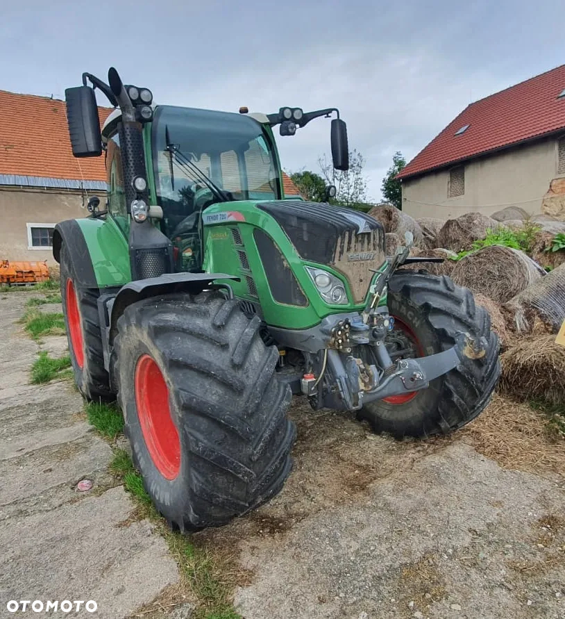 Fendt Vario 720 - 4