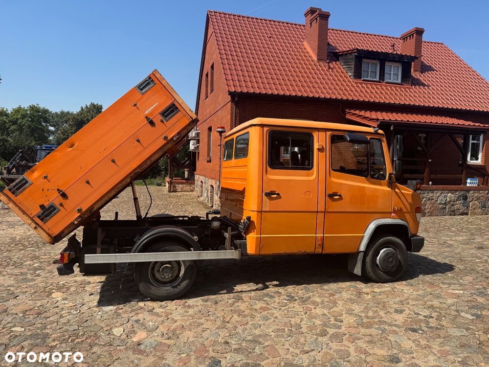 Mercedes-Benz Vario 614 - 4