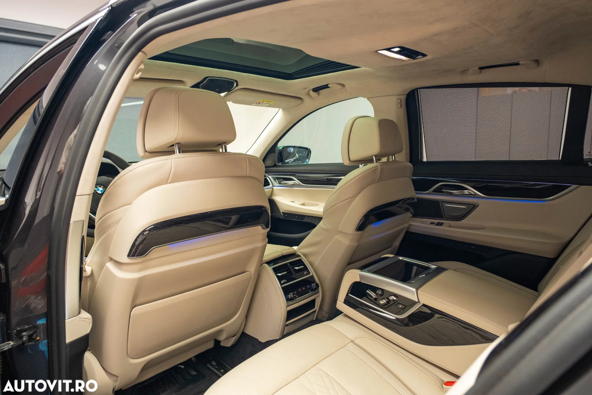 BMW Seria 7 750d xDrive - 29