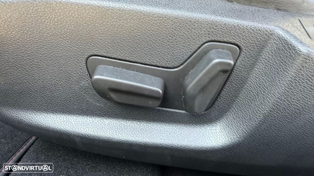 Peugeot RCZ 1.6 200 THP GT-Line - 59