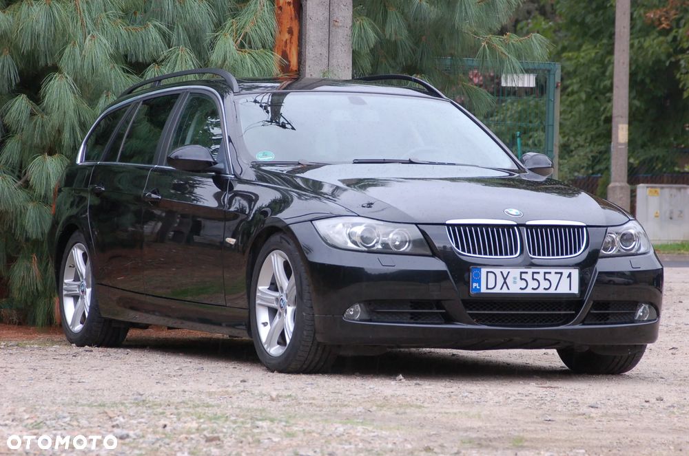 BMW Seria 3 325i - 21