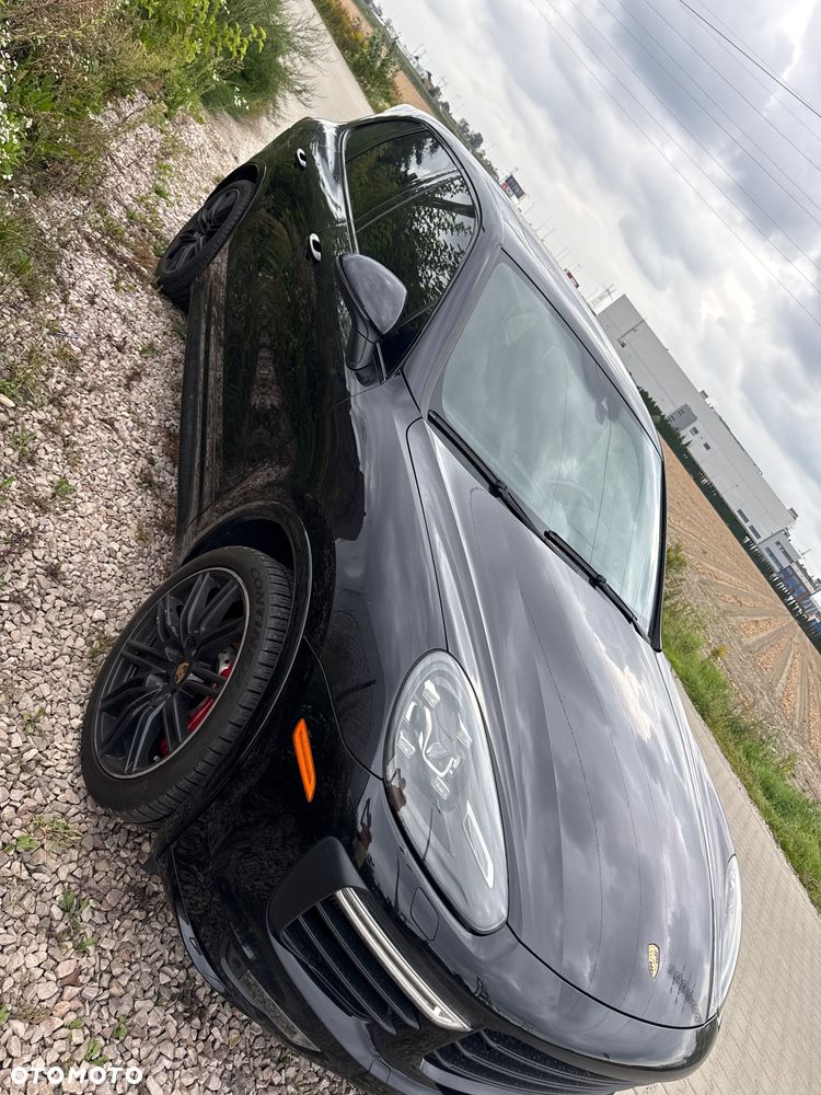 Porsche Cayenne - 8