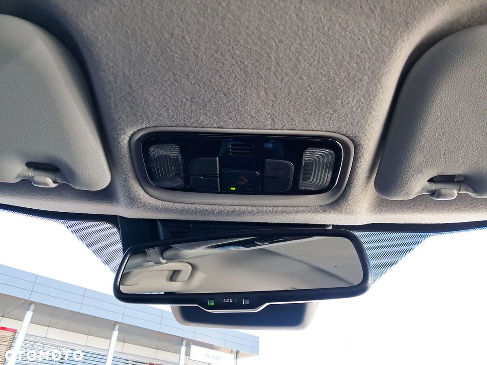 Toyota Yaris Hybrid 1.5 Comfort - 26