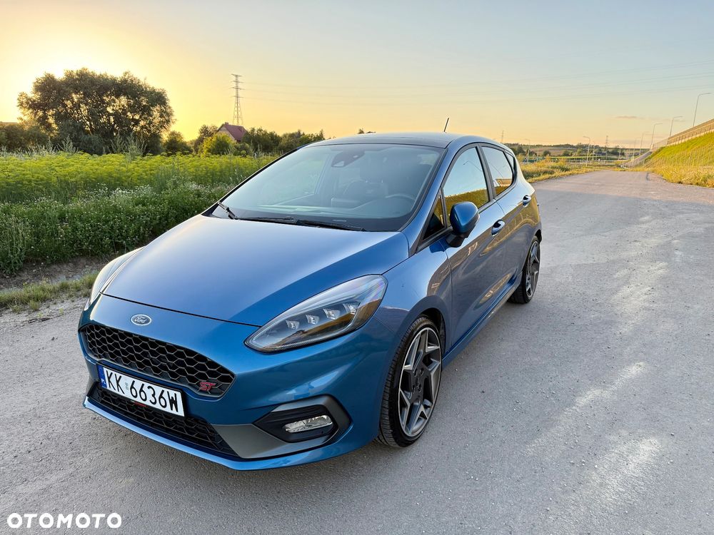 Ford Fiesta - 4