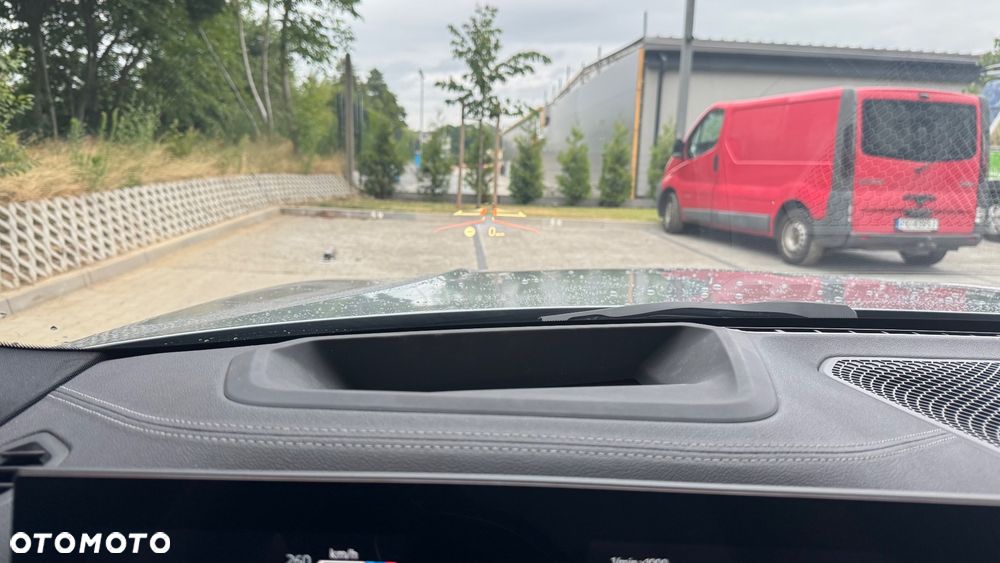 BMW Seria 3 320i xDrive M Sport - 21