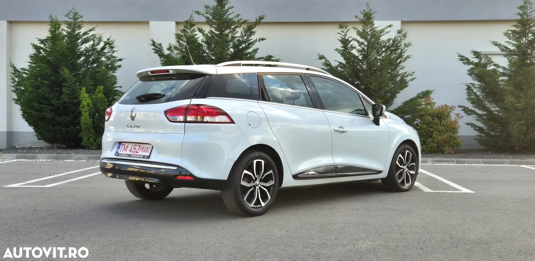 Renault Clio - 8