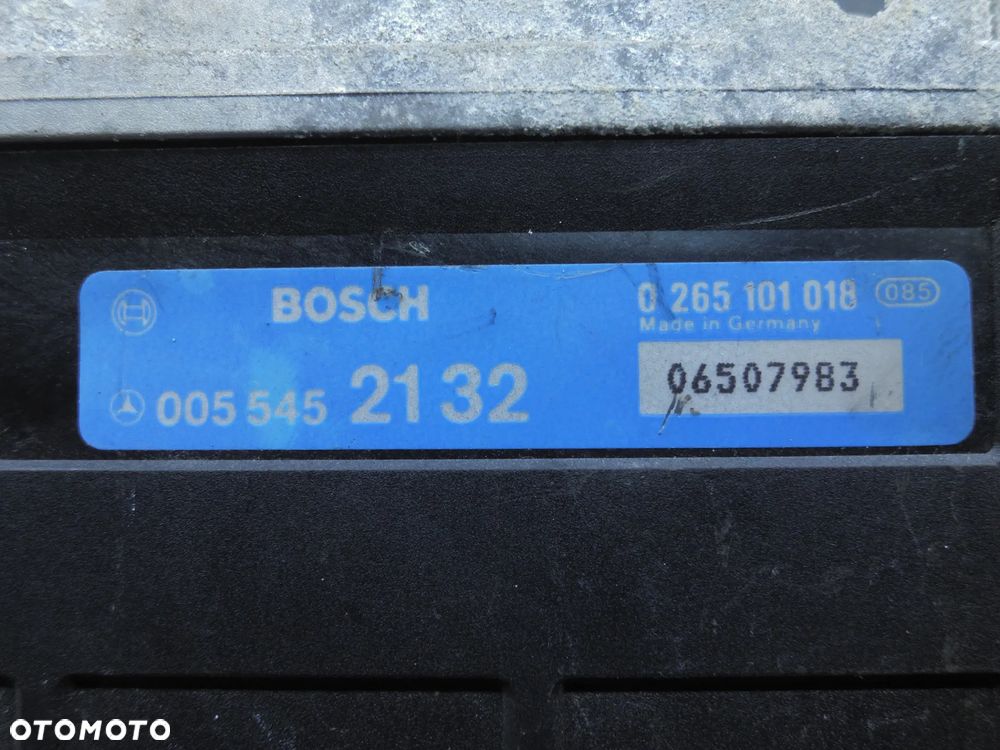 MERCEDES W124 2.0 D STEROWNIK SILNIKA 0055452132 0265101018 POSIADAM 3 SZT - 4