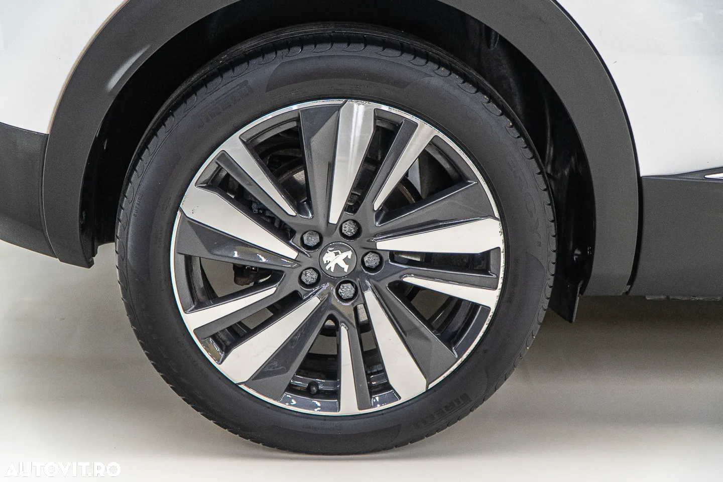 Peugeot 3008 1.2 PureTech S&S EAT8 Allure - 41
