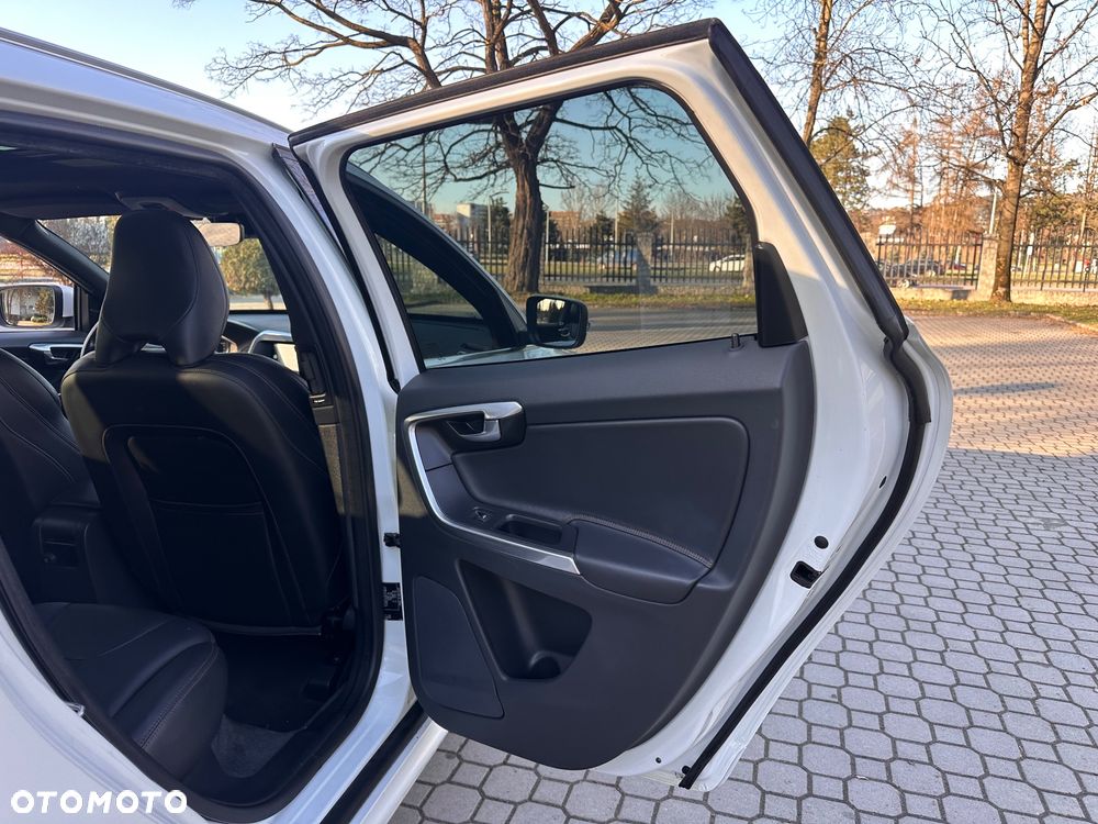 Volvo XC 60 D4 Drive-E Summum - 21