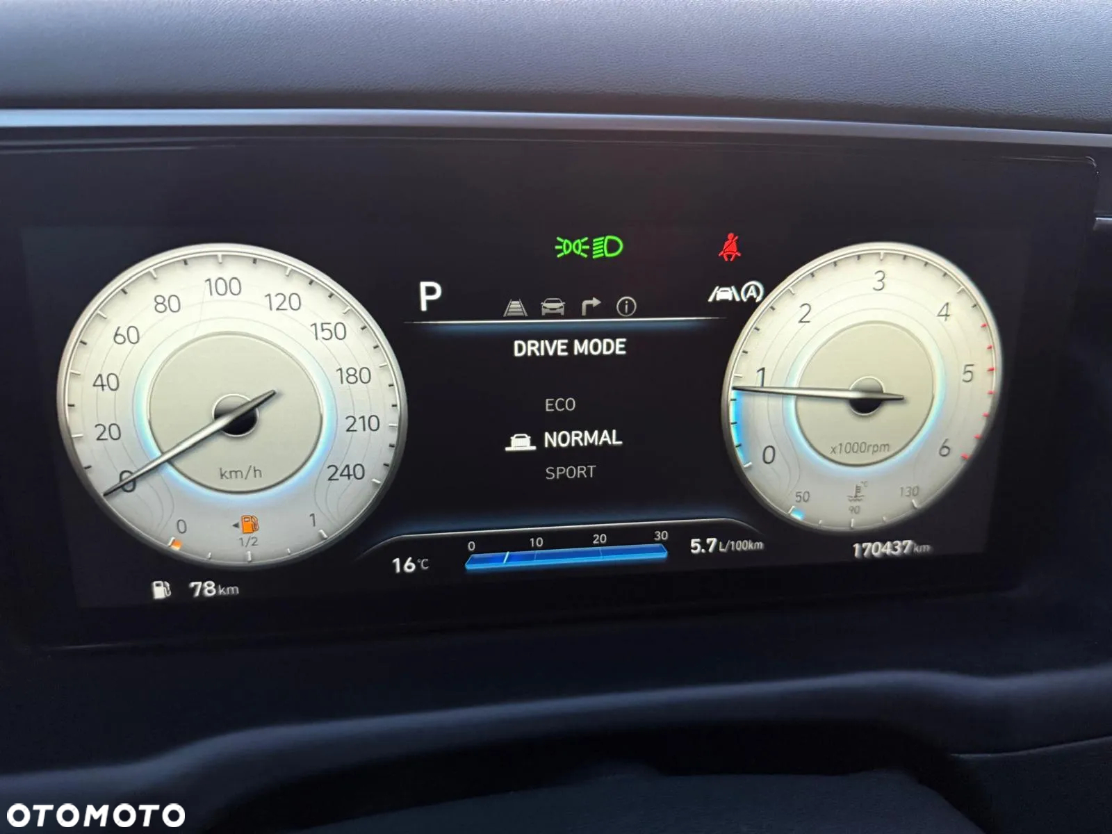 Hyundai Tucson 1.6 CRDi 48V-Hybrid 2WD DCT Trend - 11