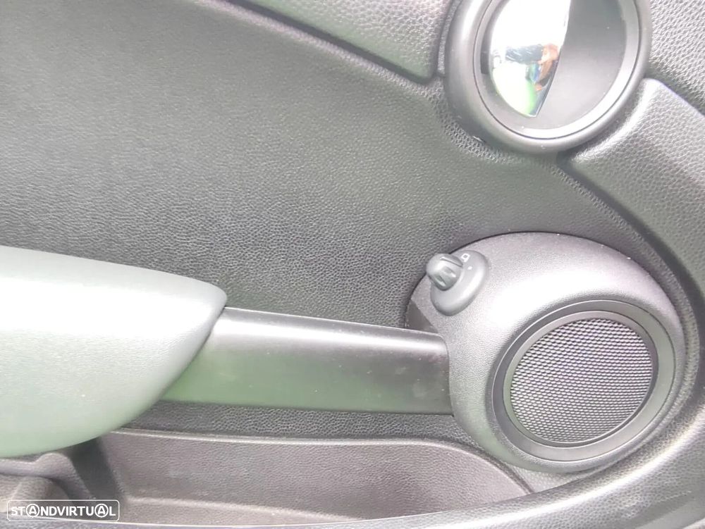 MINI 3 Portas - 17