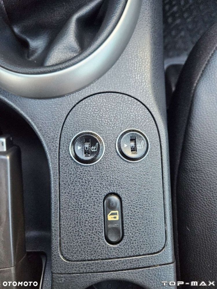 Nissan Qashqai - 36
