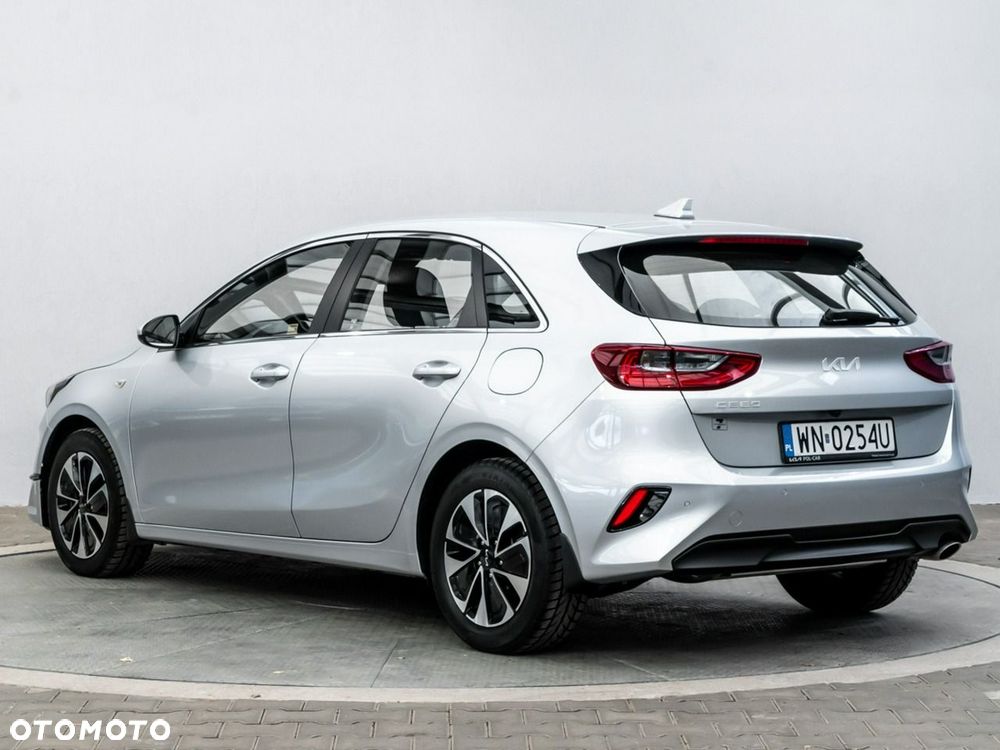 Kia Ceed 1.5 T-GDI M - 4