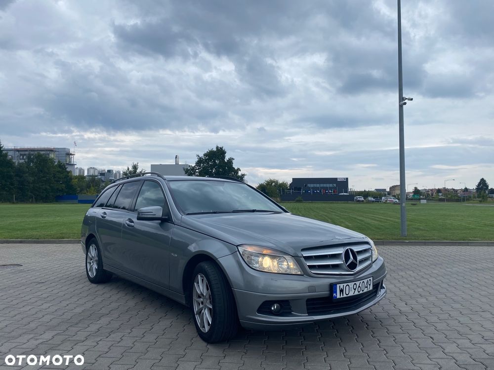 Mercedes-Benz Klasa C 200 CDI BlueEff Classic - 1