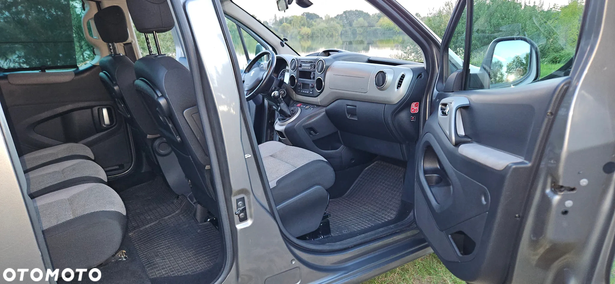 Peugeot Partner - 8