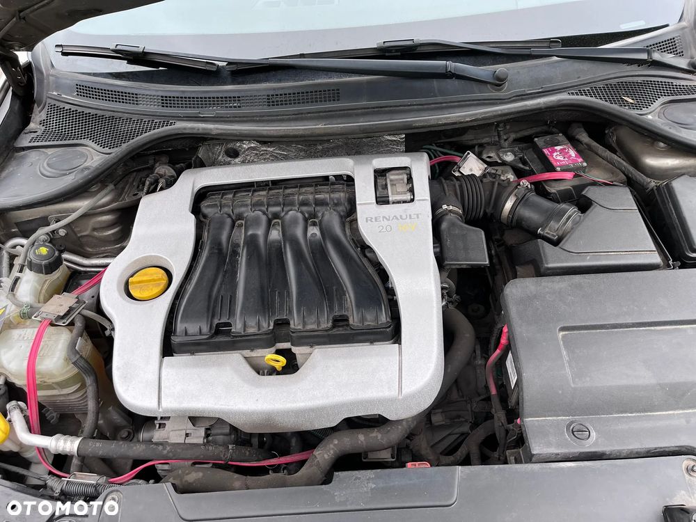 Renault Laguna 2.0 16V 140 Dynamique - 9