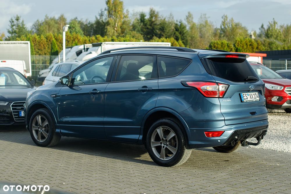 Ford Kuga 1.5 EcoBoost 2x4 ST-Line - 12
