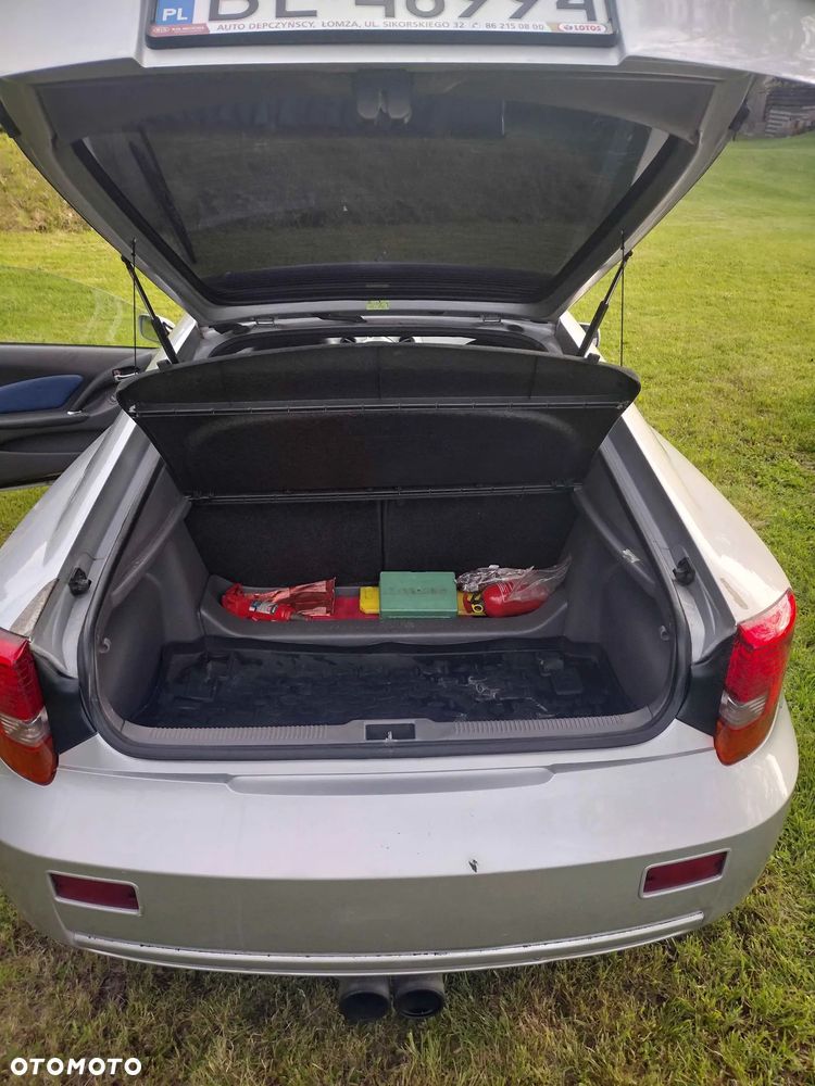 Toyota Celica 1.8 VVT-i Luna - 30
