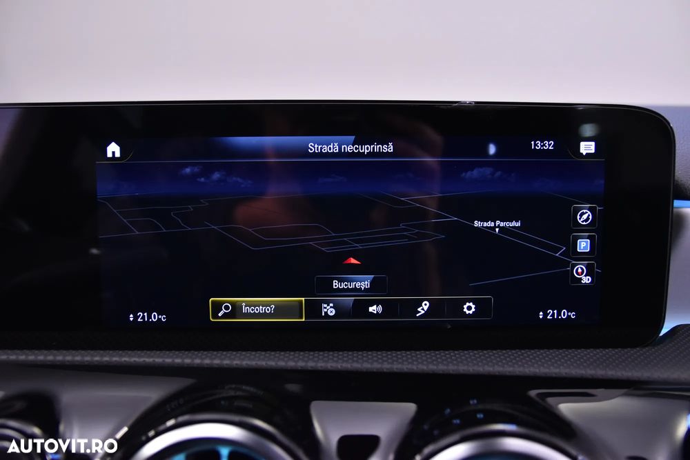 Mercedes-Benz A 200 4MATIC Aut. - 23