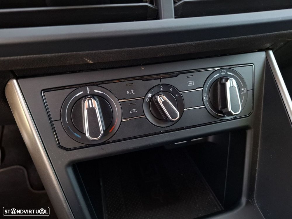 VW Polo 1.0 TSI Confortline - 19