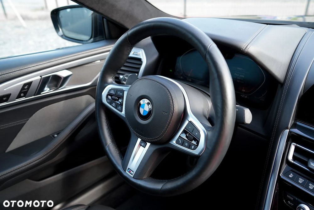 BMW Seria 8 840d xDrive - 28