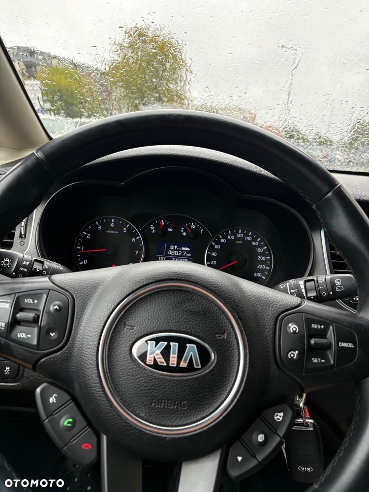 Kia Carens 1.6 GDI Business Line EU6 - 16