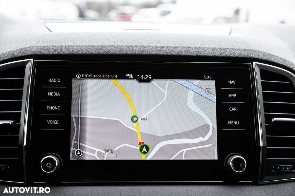 Skoda Karoq 2.0 TDI SCR 4x4 DSG Tour - 29