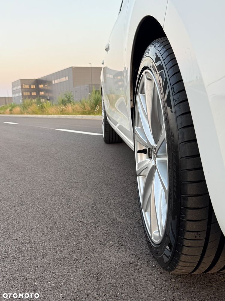 Skoda RAPID - 5