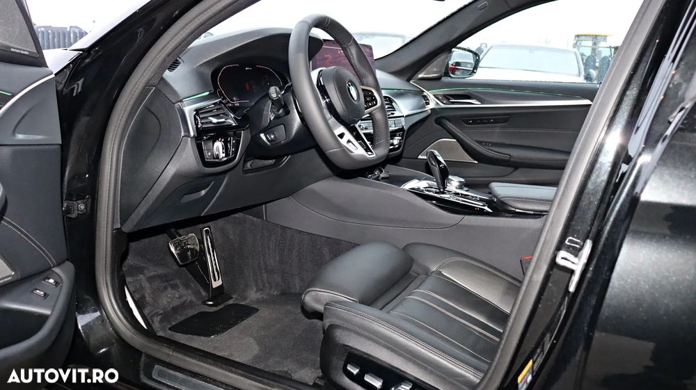 BMW Seria 5 530e Aut. - 19