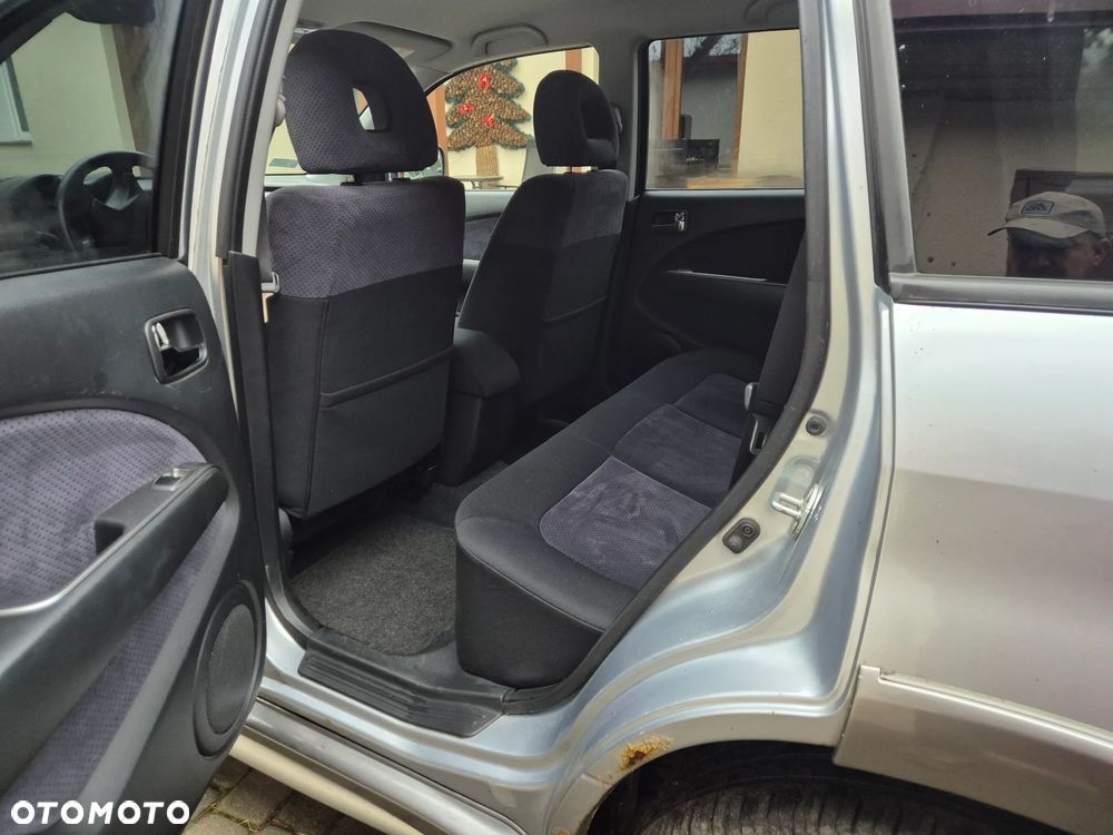 Mitsubishi Outlander 2.0 Comfort 4WD - 13