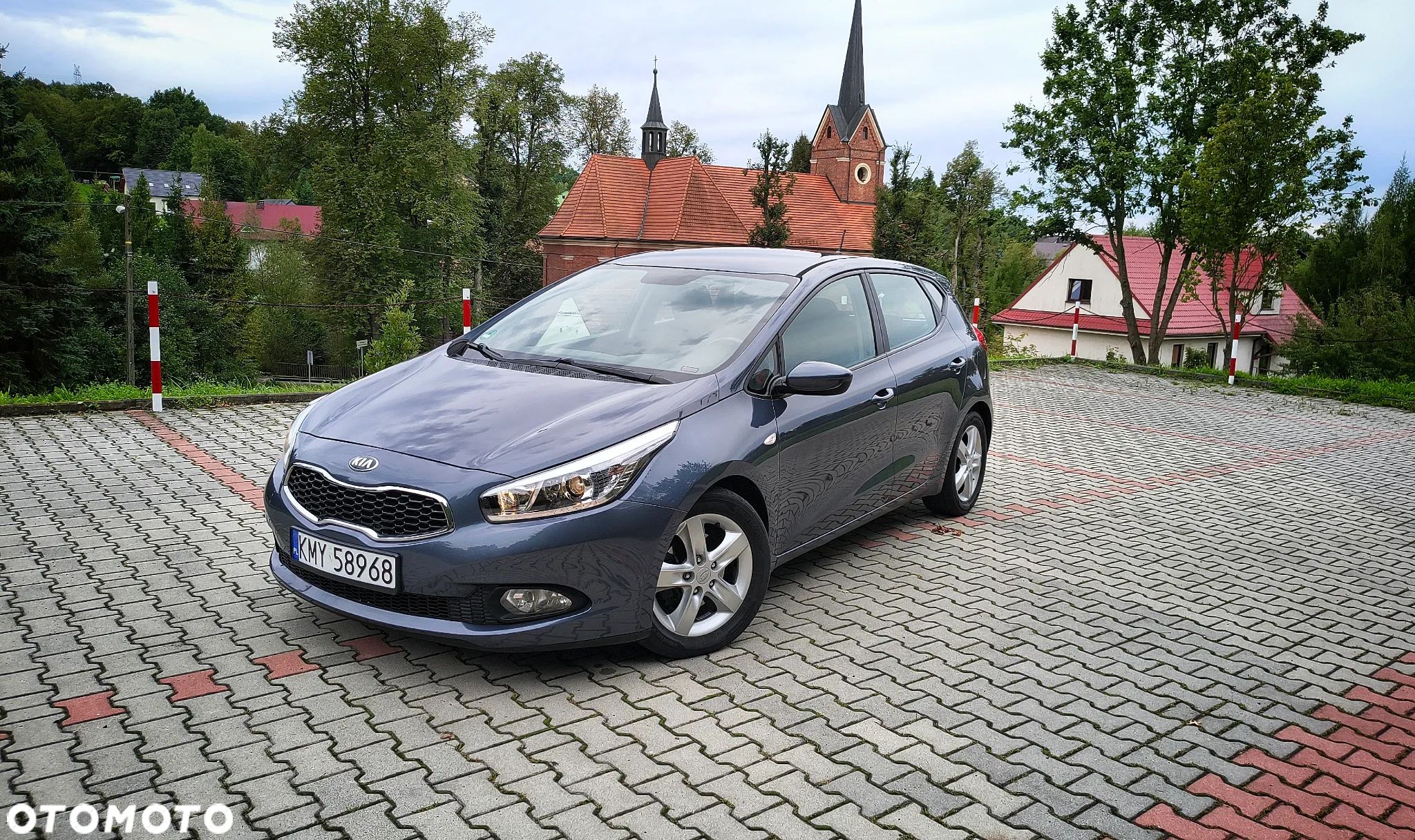 Kia Ceed - 1