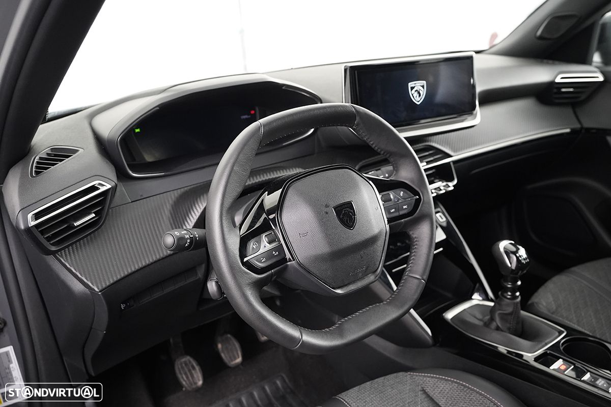 Peugeot 2008 1.2 PureTech Allure - 7