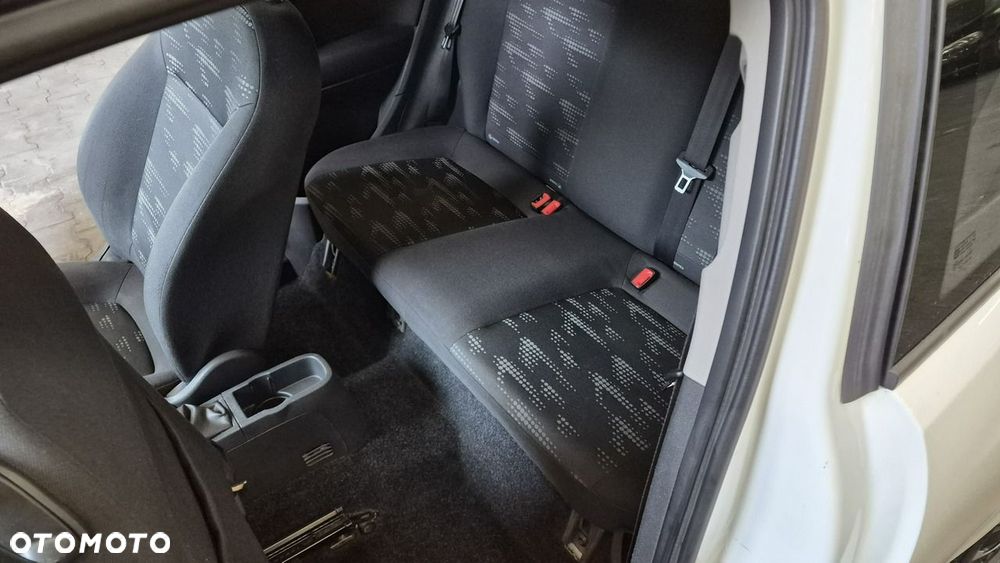 Opel Corsa - 9