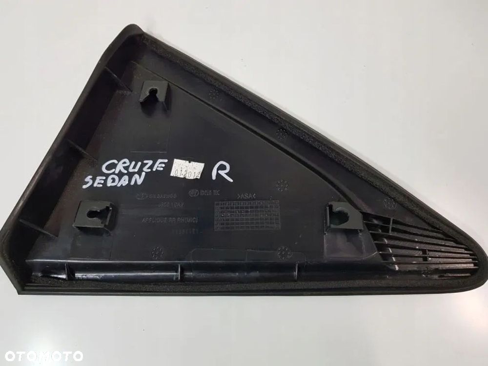 TRÓJKĄT ZAŚLEPKA BŁOTNIKA LEWY PRAWY TYŁ CRUZE - 5