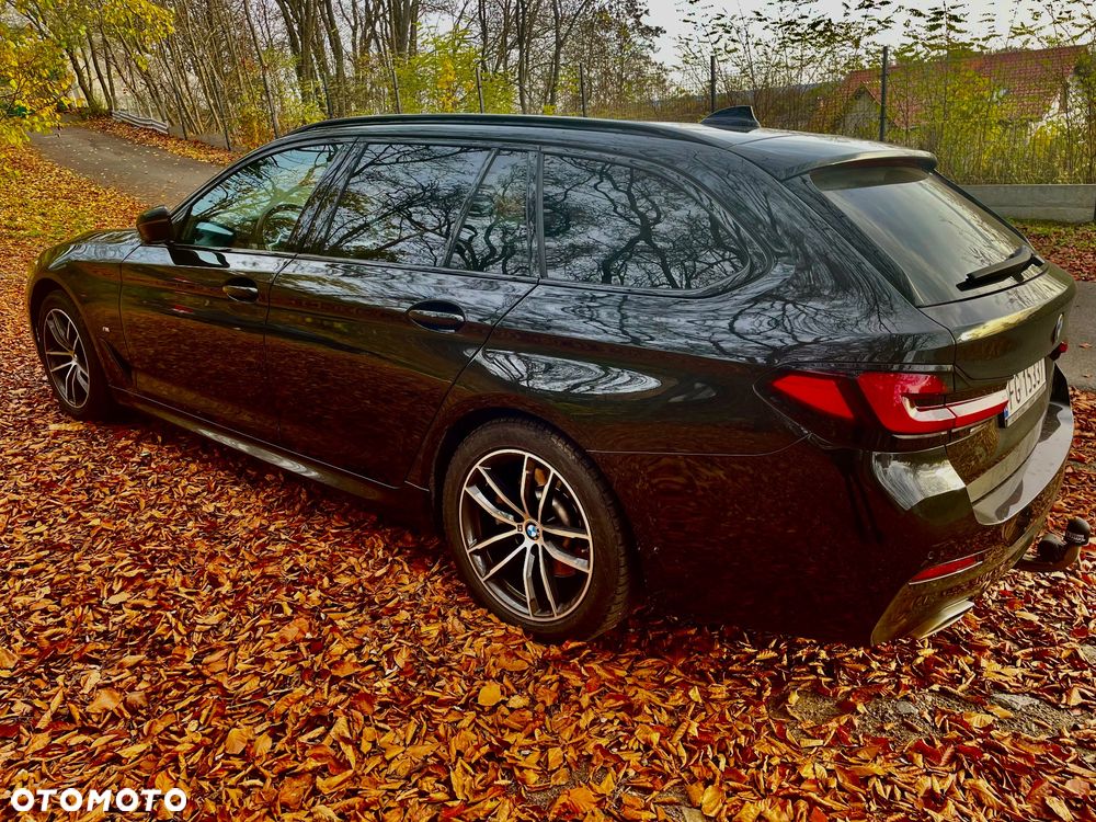 BMW Seria 5 520d M Sport Edition - 4