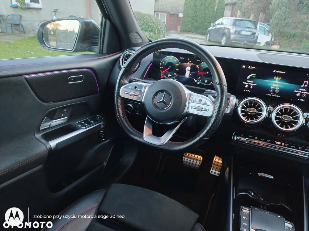 Mercedes-Benz GLB 200 d 4-Matic AMG Line 8G-DCT - 16