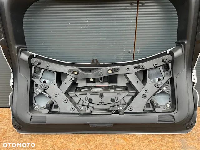 TOYOTA COROLLA E21 KOMBI klapa bagażnika - 8