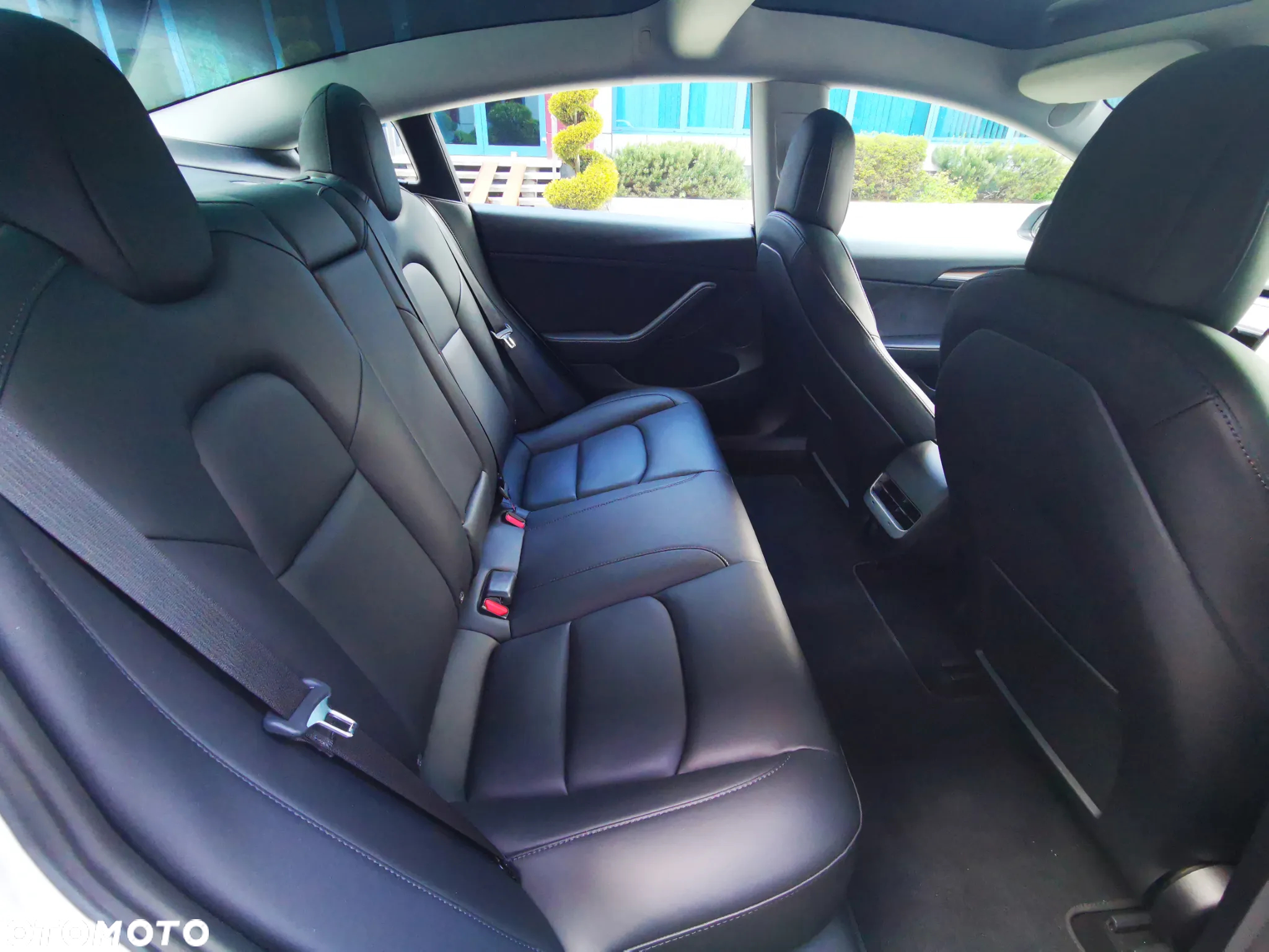 Tesla Model 3 - 20