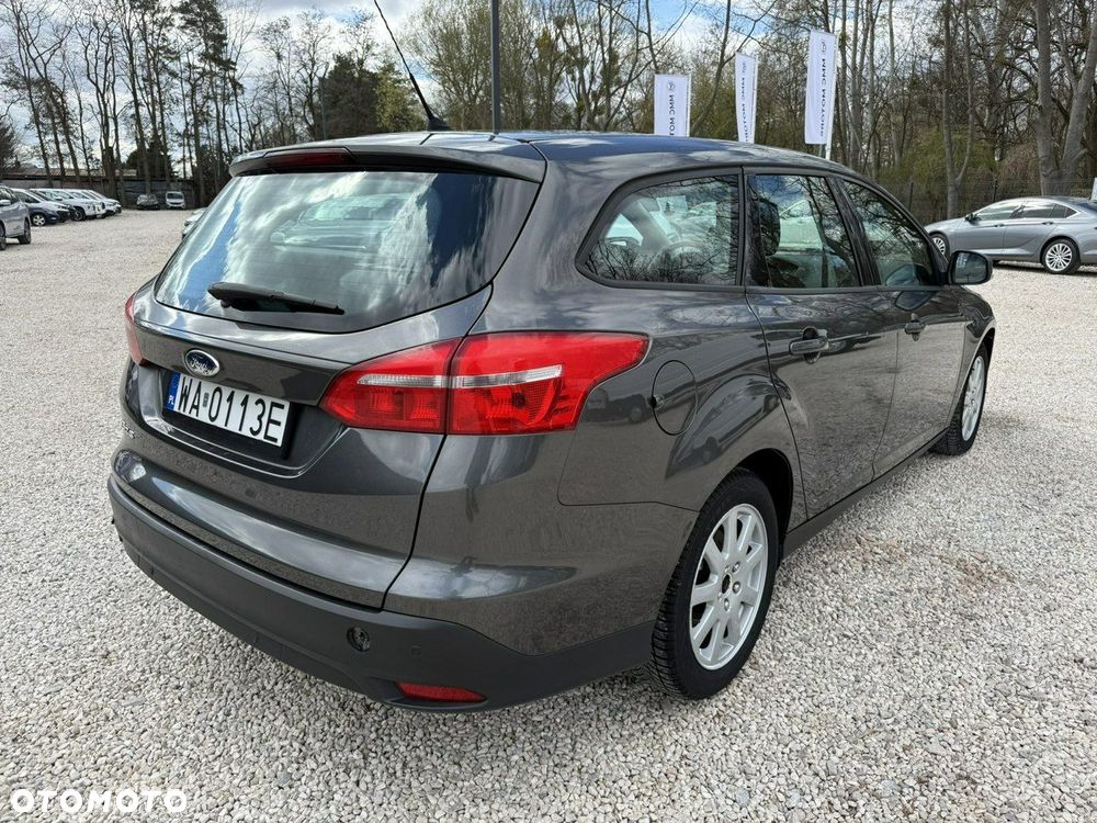 Ford Focus - 19