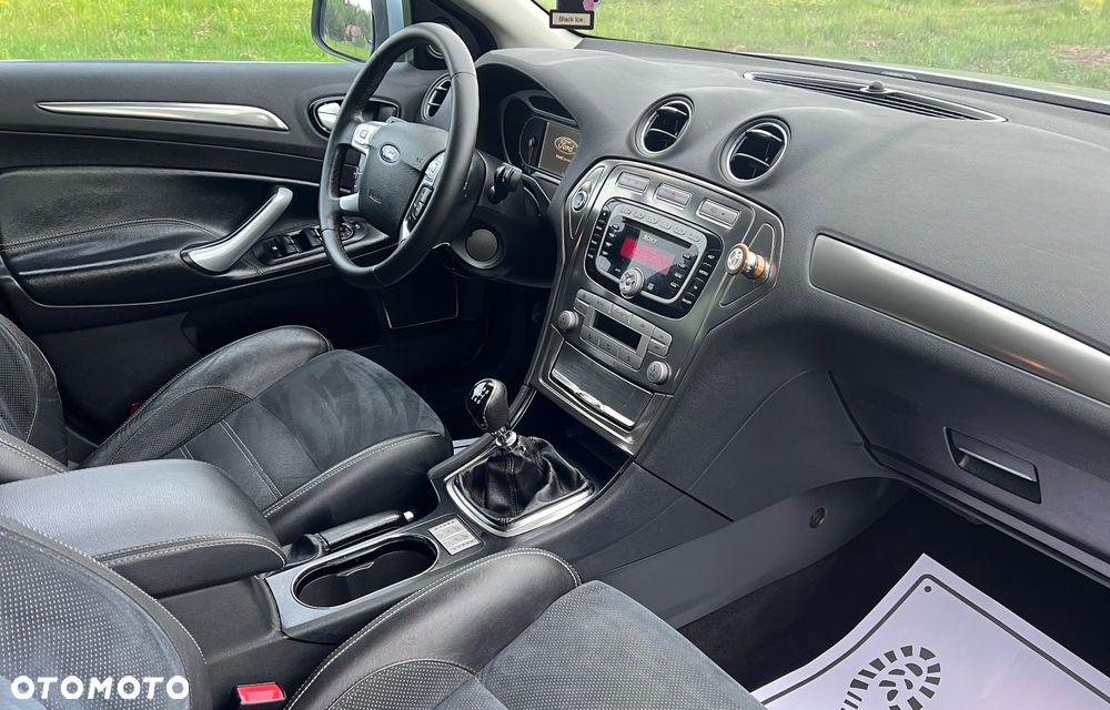 Ford Mondeo 2.0 TDCi Titanium - 20