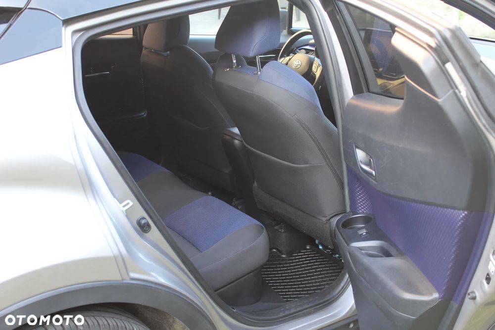 Toyota C-HR Business-Edition - 9