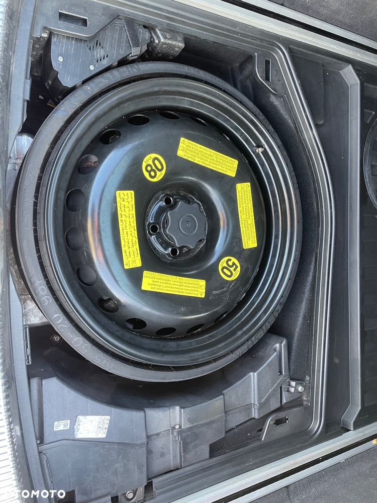 Audi A6 Allroad - 36