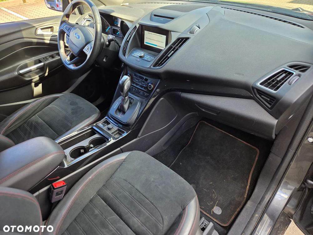 Ford Kuga 1.5 EcoBoost 4x4 ST-Line - 16