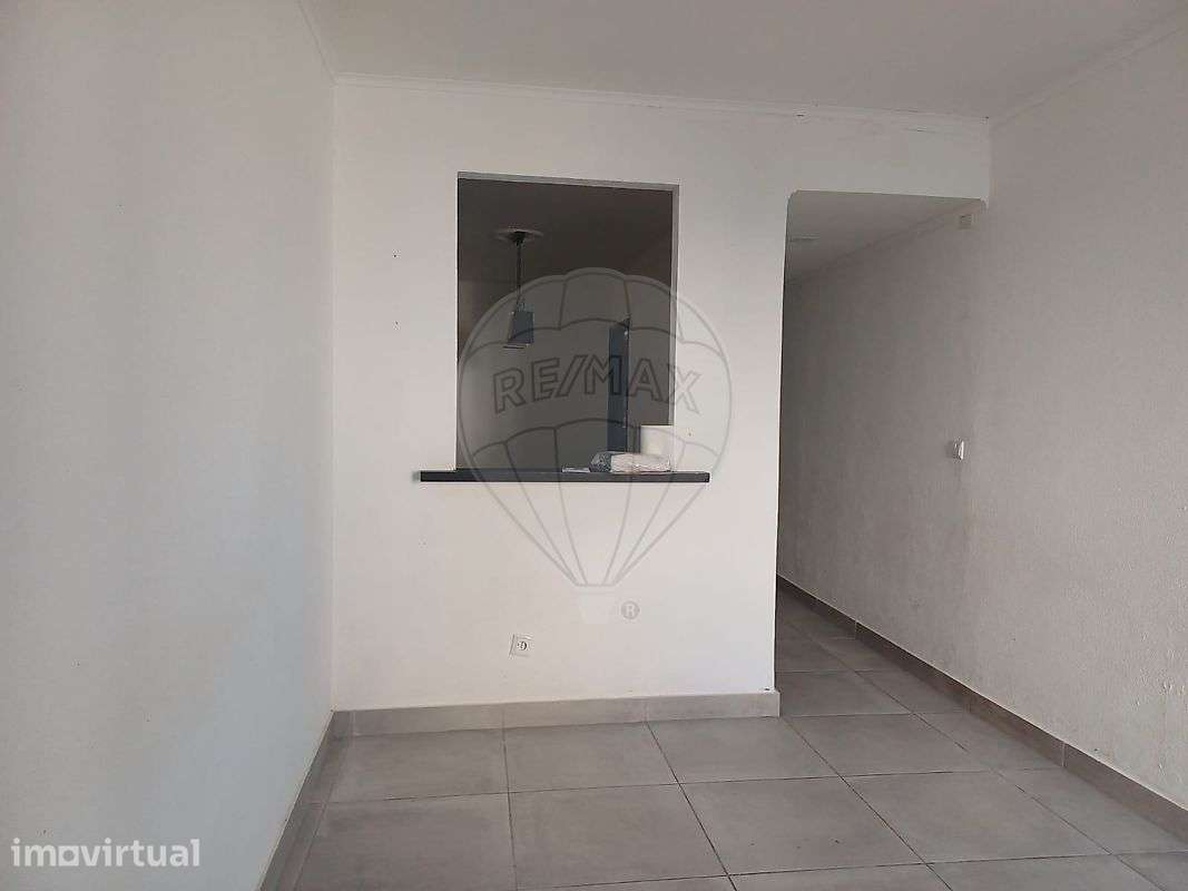 Moradia T2 para venda - Grande imagem: 3/11